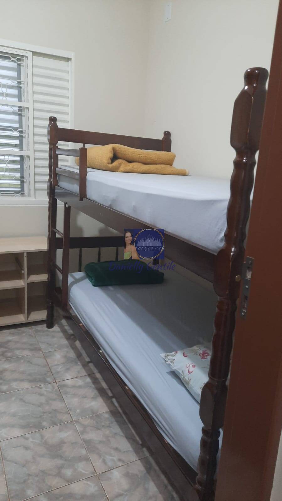 Casa de Condomínio para alugar com 3 quartos, 160m² - Foto 11