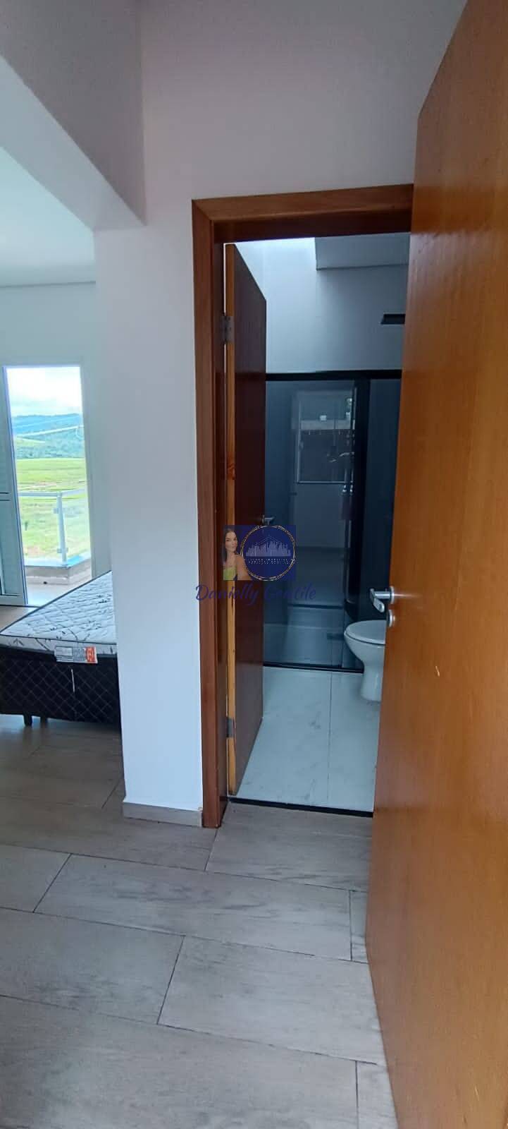 Casa à venda com 5 quartos, 299m² - Foto 15