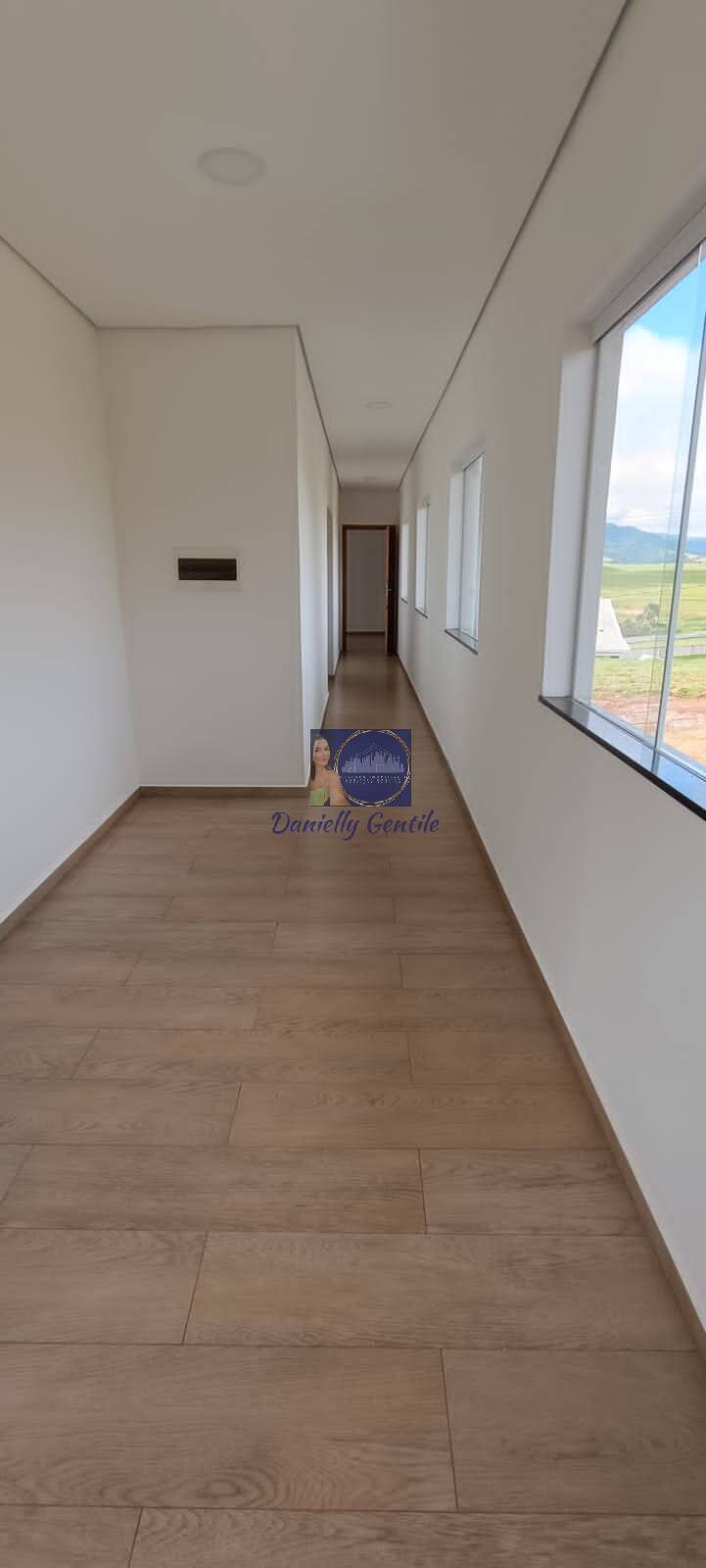 Casa à venda com 5 quartos, 299m² - Foto 16