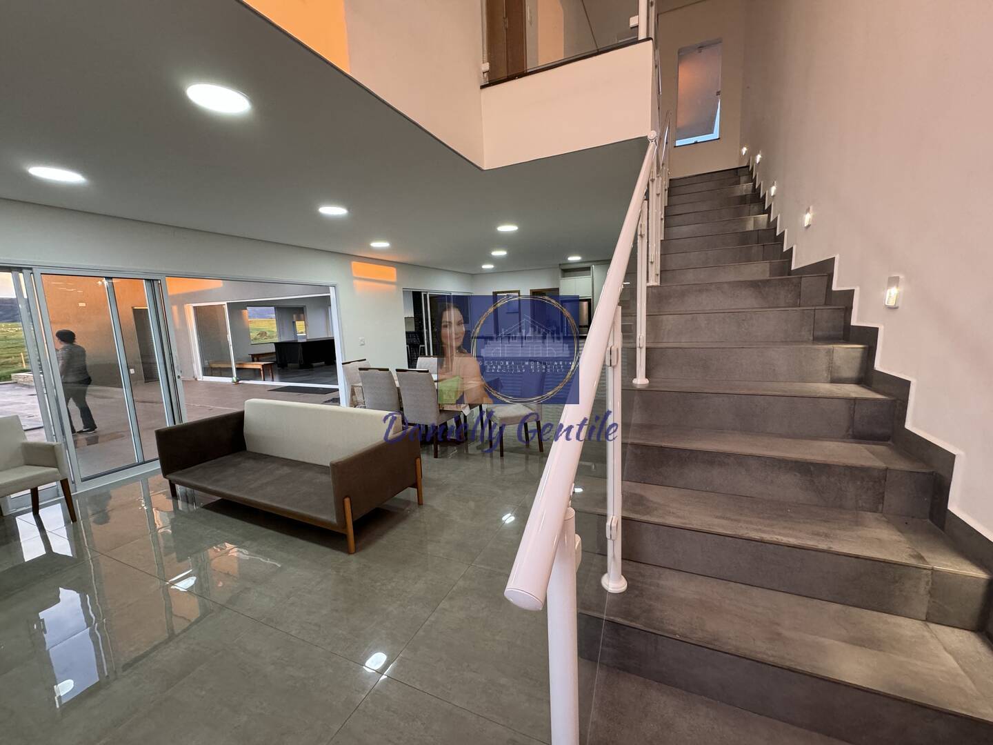 Casa à venda com 5 quartos, 299m² - Foto 57