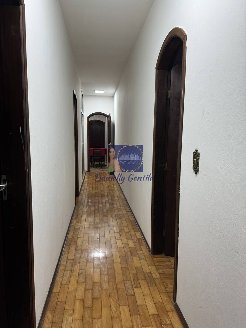 Casa à venda com 3 quartos, 300m² - Foto 6