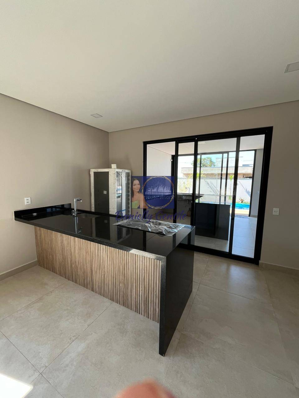 Sobrado à venda com 4 quartos, 272m² - Foto 10