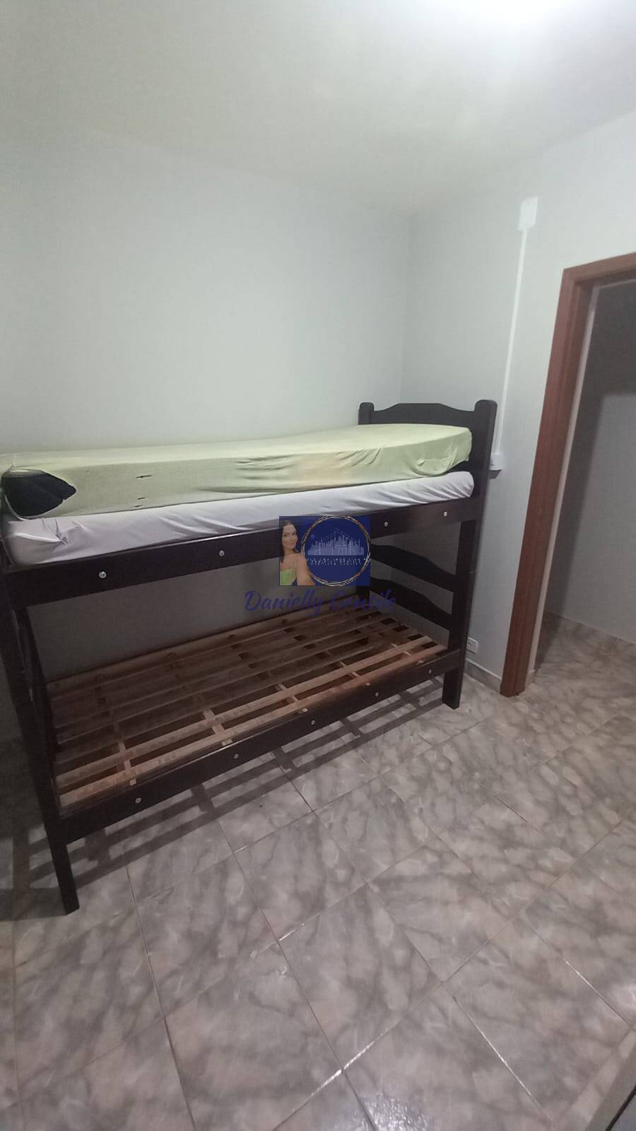 Casa de Condomínio para alugar com 3 quartos, 160m² - Foto 14