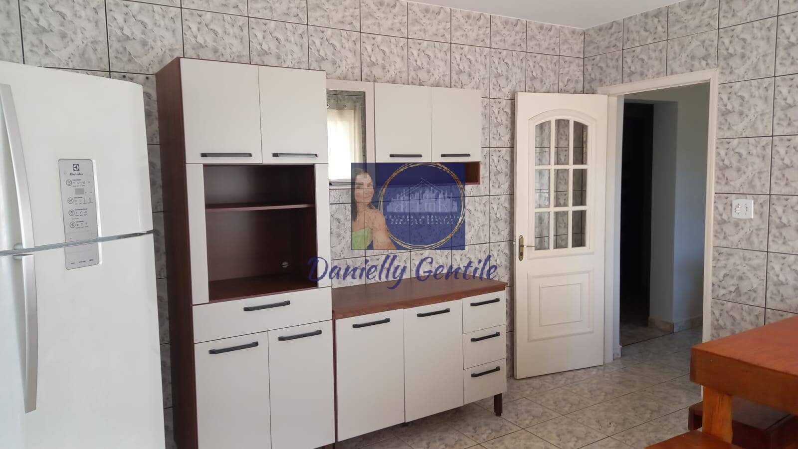 Casa de Condomínio para alugar com 3 quartos, 160m² - Foto 19