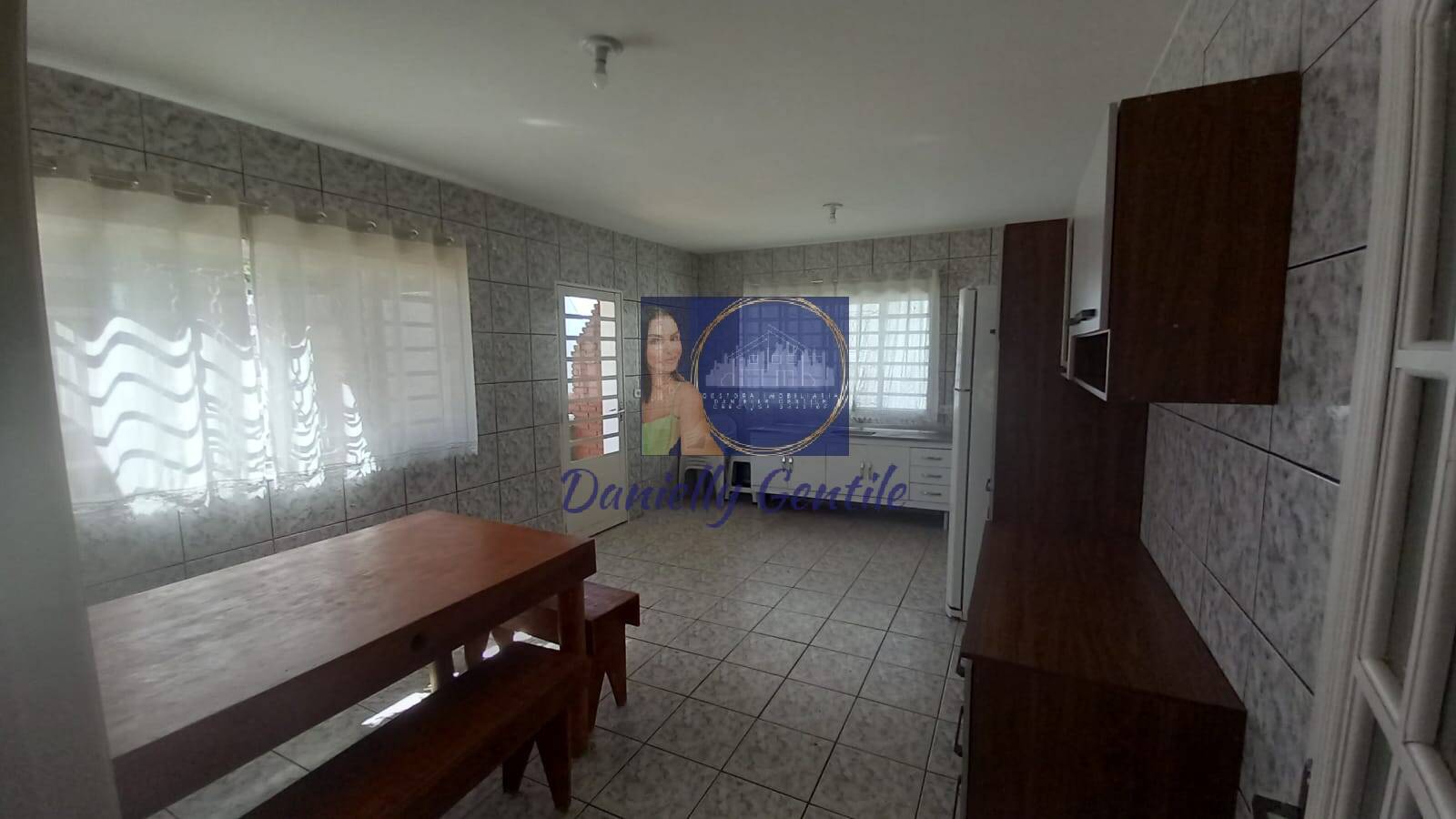 Casa de Condomínio para alugar com 3 quartos, 160m² - Foto 26