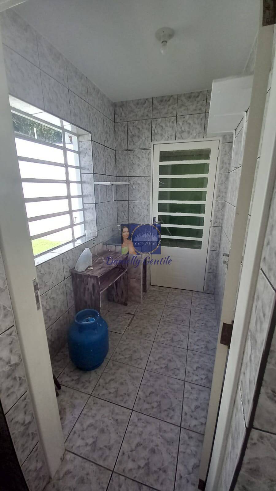 Casa de Condomínio para alugar com 3 quartos, 160m² - Foto 25